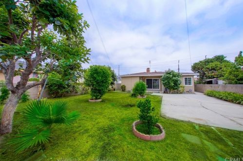 12309 Freeman Ave, Hawthorne CA  90250-0873 exterior