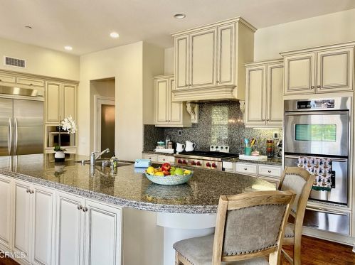 4157 Hemlock St, Oxnard CA  93035-1441 exterior