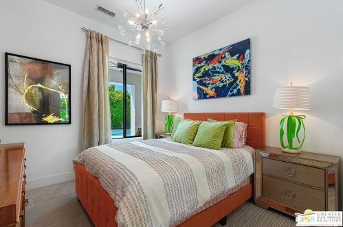 1441 Amelia Way, Palm Springs CA  92262-3446 exterior
