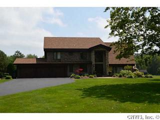 4568 Becker Rd, Brewerton, NY 13029-8700