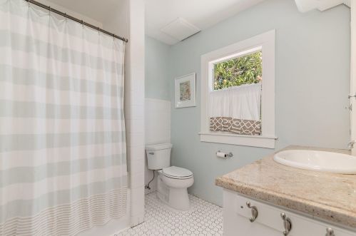 311 Plymouth Rd, West Palm Beach FL  33405-3219 exterior