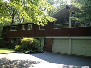 110 Sea Cove Rd, Northport, NY 11768-1847