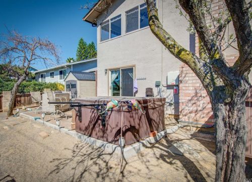 397 O, Benicia CA 94510-2835 exterior