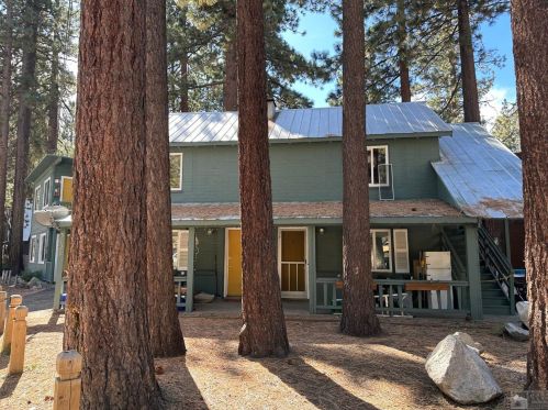 3121 Pasadena Ave, South Lake Tahoe, CA 96150-7982