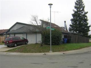 7420 53rd Ave, Sacramento, CA 95828-1448