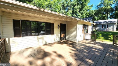 111 Wilderness Dr, Locust Grove, VA 22508-5524