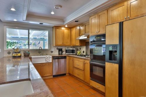 1124 Lostinda St, El Cajon CA  92019-3255 exterior