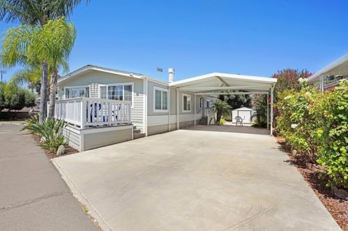 21601 Canyon Dr, Wildomar, CA 92595-8133