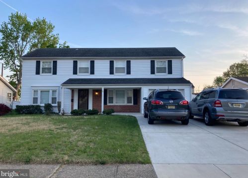 40 Buttercup Ln, Willingboro, NJ 08046-1523
