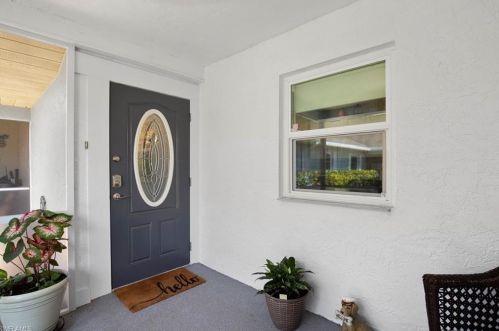 4704 6th Ave, Cape Coral, FL 33904-5552