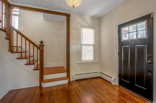 10 Broadway, Cornwall, NY 12518-1435