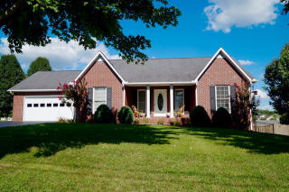458 Locust Grove Rd, Cookeville, TN 38501-6649