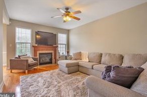 63 Glacier Dr, Berlin Boro NJ  08009-9377 exterior