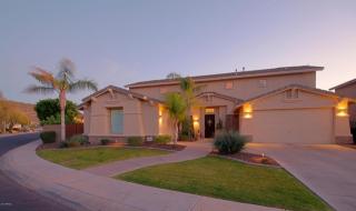 6437 Chester Rd, Glendale, AZ 85310-3474
