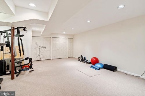 288 Huntsman Ln, Blue Bell PA  19422-2818 exterior