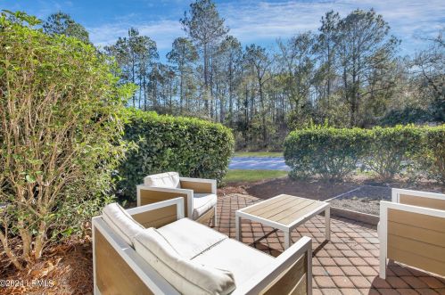 110 Slater St, Bluffton SC  29909-7812 exterior