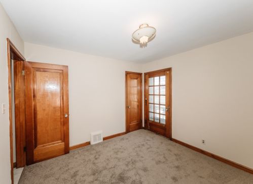 3835 52, Milwaukee WI 53220-3208 exterior