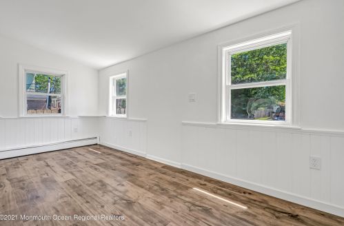 462 Vine St, Bricktown NJ  08723-6243 exterior