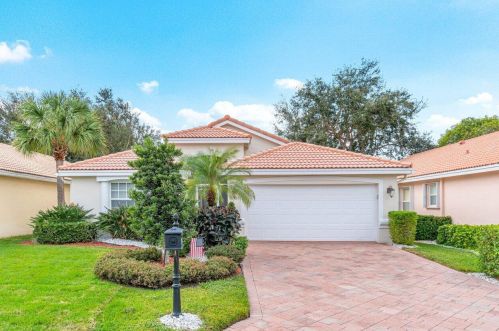 12085 Lido Ln, Boynton Beach, FL 33437-6069