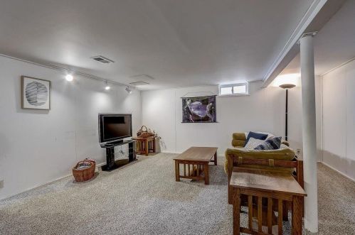 523 112, Milwaukee WI 53226-4132 exterior