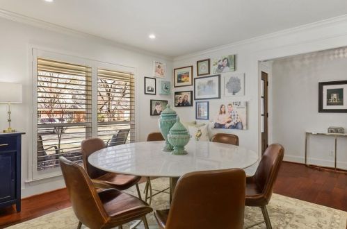 3314 Darbyshire Dr, Dallas TX 75229-5027 exterior