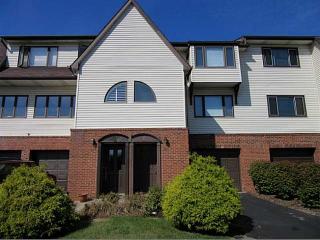 107 Wingate Dr, Pittsburgh, PA 15205-4900