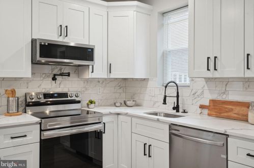 5413 Christian St, Philadelphia PA  19143-2513 exterior