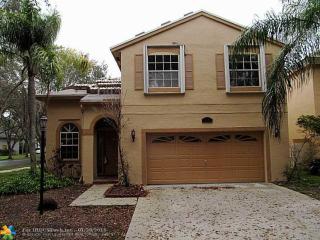 2911 Cayenne Ave, Hollywood, FL 33026-4524