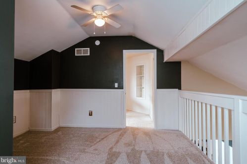 9 Heatherfield Way, Dover DE  19904-9752 exterior