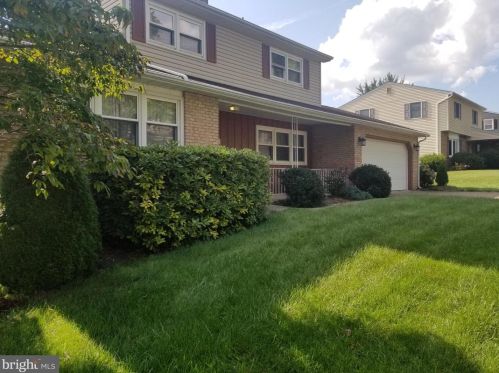 521 Spring House Rd, Camp Hill, PA 17011-1455