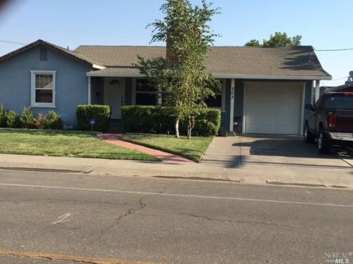203 Anderson Ave, Winters, CA 95694-1605