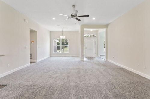 5670 Consumer Ave, Fort Pierce, FL 34983-2300
