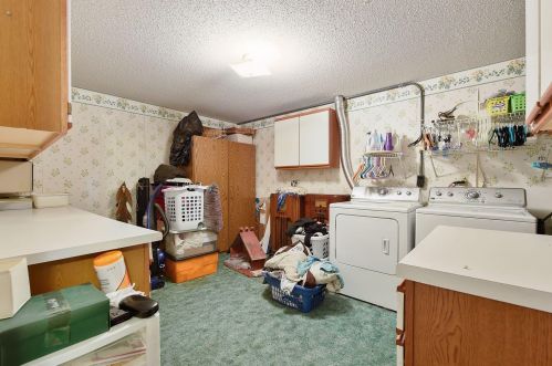 5759 Donegal Dr, Saint Paul MN 55126-3701 exterior