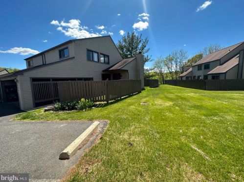 318 Bridge St, Collegeville PA  19426-3502 exterior