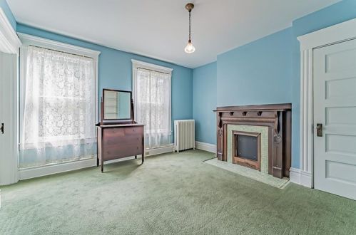 223 Dalzell Ave, Pittsburgh PA 15202-1856 exterior