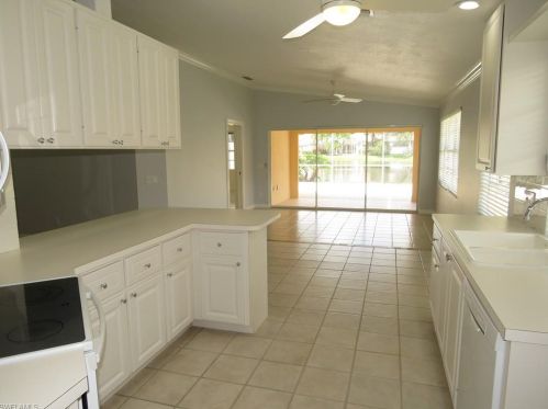 5830 Drummond Way, Naples FL  34119-9512 exterior