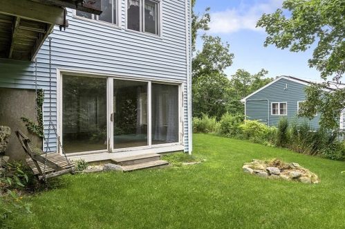 39 Steele St, Worcester MA  01607-1529 exterior