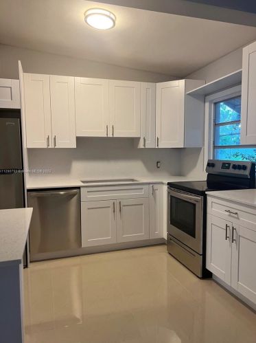 2106 79th Ct, Vero Beach FL  32966-1365 exterior