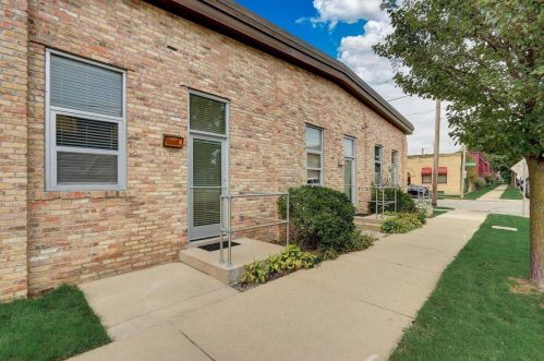3059 Weil St, Milwaukee, WI 53212-2229