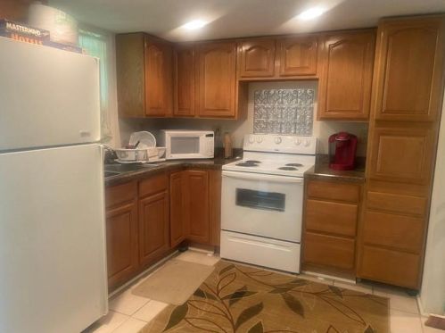 2057 Mccann Dr, Linesville, PA 16424-4649