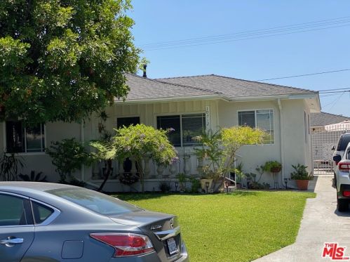 10712 Shellyfield Rd, Downey, CA 90241-2819