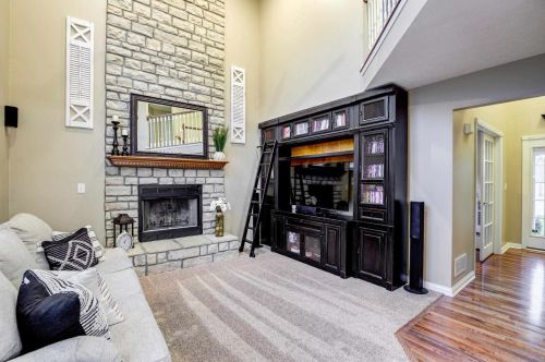 10240 Limerick Cir, Covington, KY 41015-2419