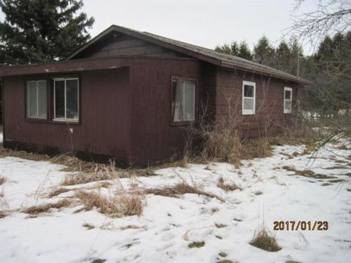 408 Sandy Ln, Mishicot, WI 54228-9634