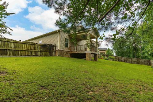 272 Tufton Ct, Cayce-West Columbia SC  29033-2752 exterior