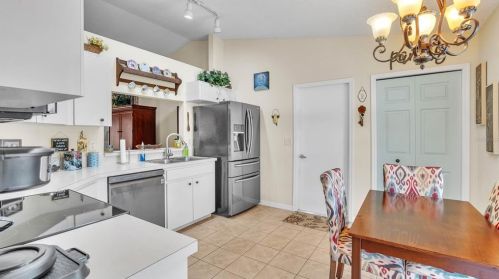 7752 Habersham Dr, Lakeland FL  33810-9412 exterior