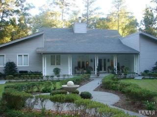 118 Tayloe Drive Rd, Ahoskie, NC 27910-8002