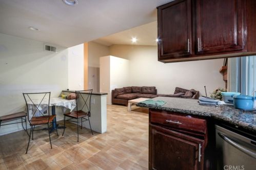 1210 Country Hollow Dr, Walnut CA  91789-1258 exterior