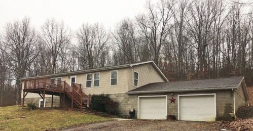 3200 Glazier Rd, Guysville, OH 45735-9586
