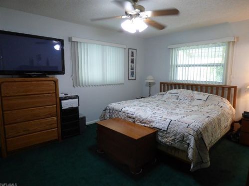 5 Meadow Rue Ct, Lehigh Acres FL  33936-7303 exterior