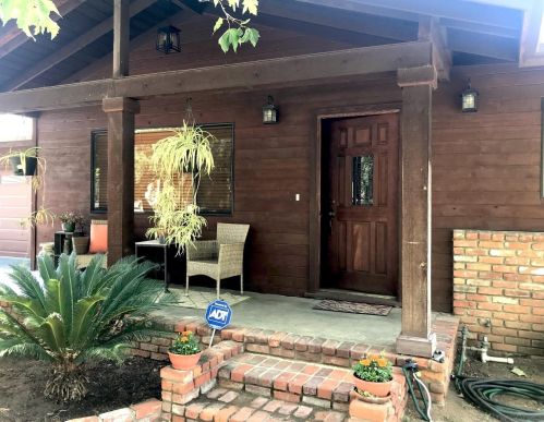 13519 Lakeview Rd, Lakeside, CA 92040-4817